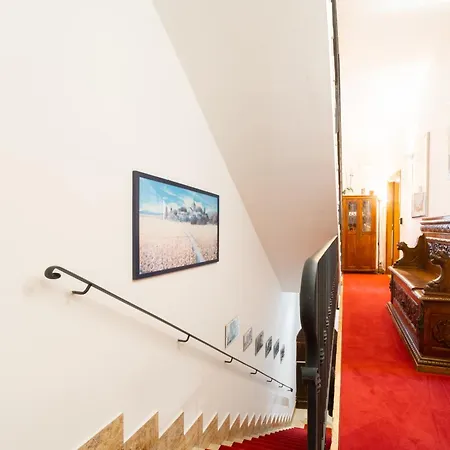 Πανσιόν Valentina 4*