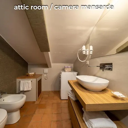 Valentina 4*