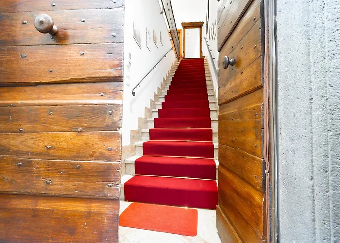 Valentina ゲストハウス 4*