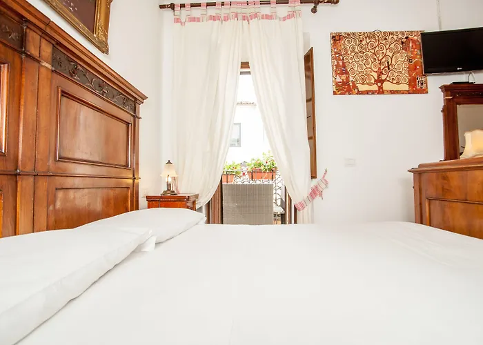 ゲストハウス Valentina 4*