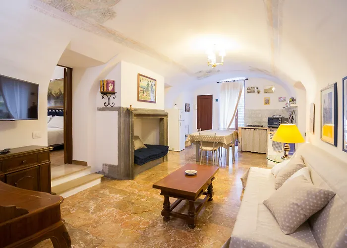 ゲストハウス Valentina