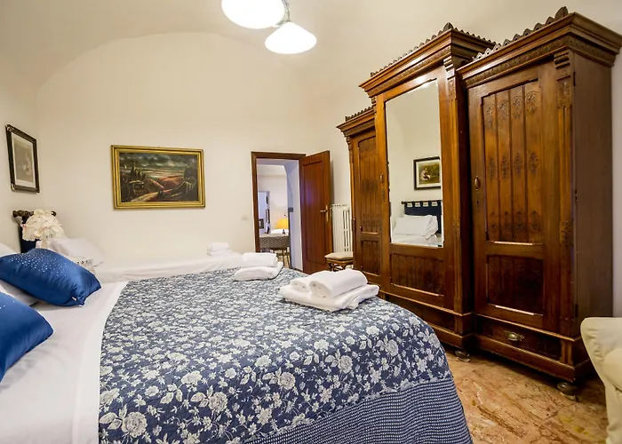 ゲストハウス Valentina 4*